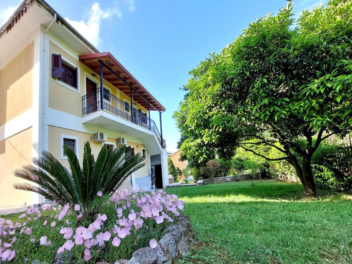 Outparga Apartment 4 Екстериор снимка
