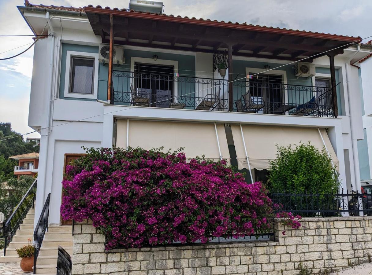 Outparga Apartment 4 Екстериор снимка