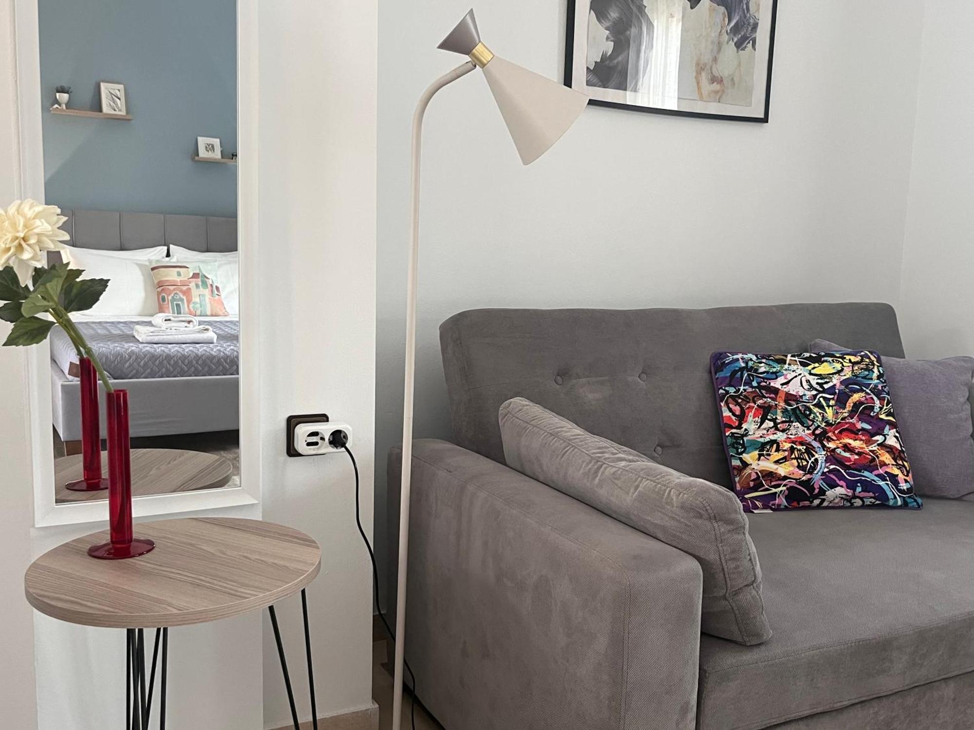 Outparga Apartment 4 Екстериор снимка